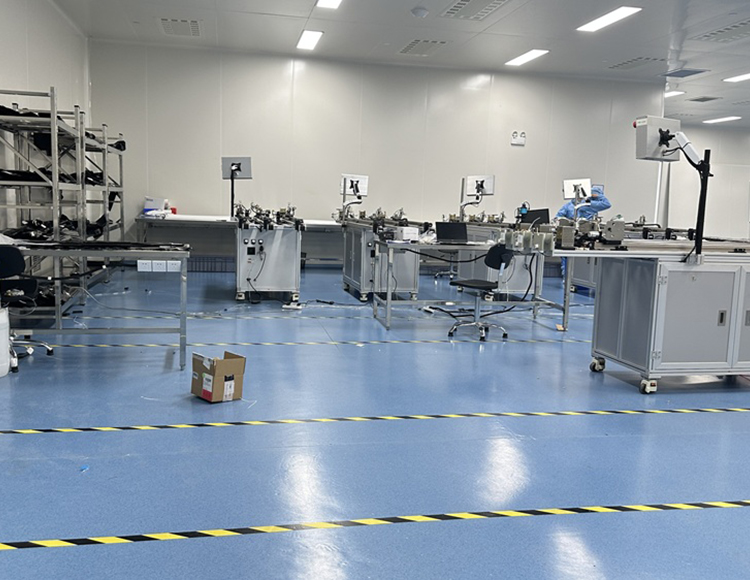 Class 10,000 Cleanroom for Medical PTFE Tubing Production
